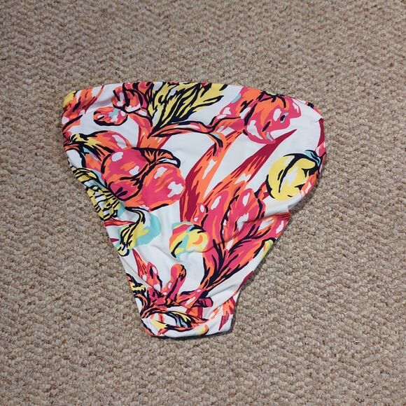 Carmen Marc Valvo Classic Shirred Waist Bikini Bottom Medium Brava Lily Floral - Picture 3 of 8